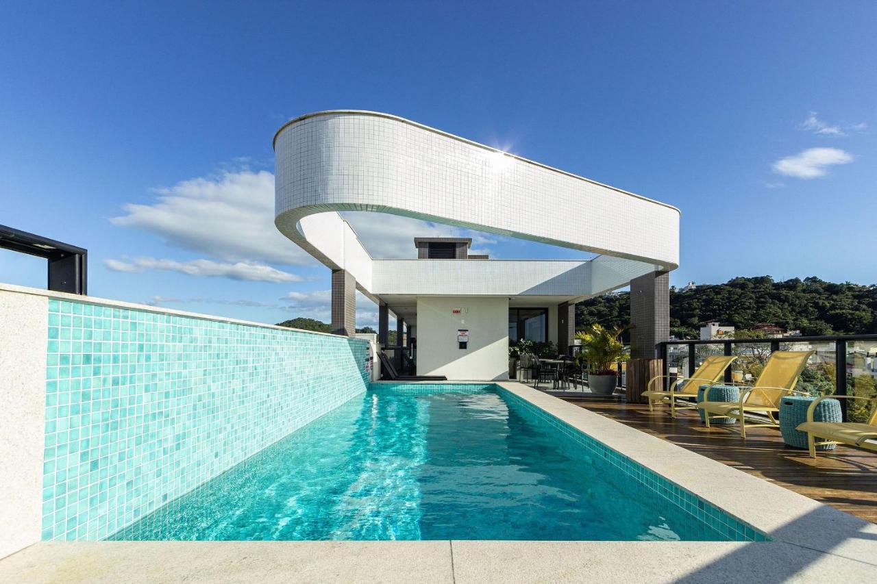 Aion Suites 205 - Lindo Apartamento Com Vista Para O Mar, A 60M Da Praia De Bombinhas, Com Piscina E Academia No Rooftop. Exterior foto